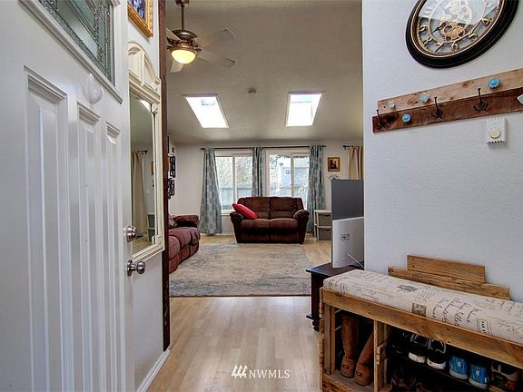 5th image of 5314 119th Pl NE