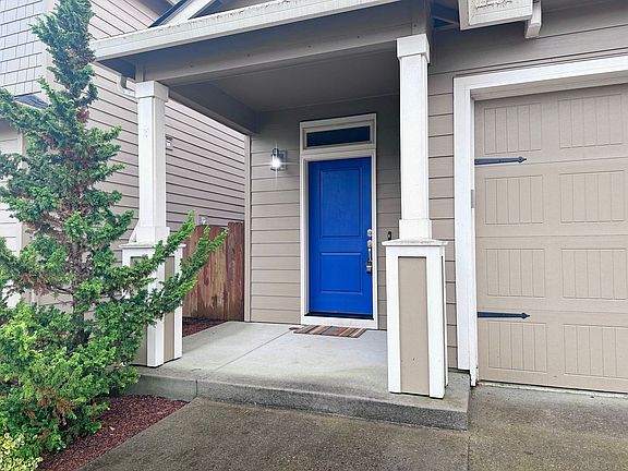 3rd image of 3019 NE 74th St
