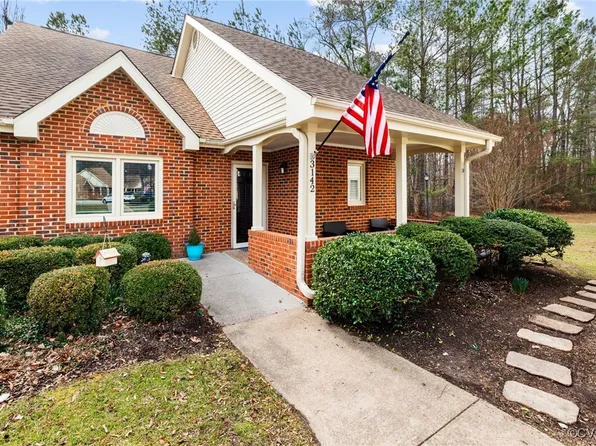 3142 Lake Village Dr, Richmond, VA 23235