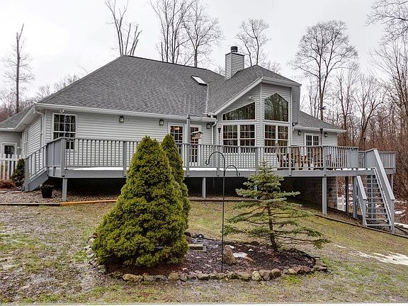 2nd image of 13755 Montclair Dr