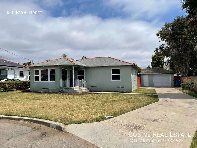 450 Fern St — Photo 1
