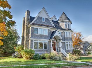 175 Oyster Rd, Fairfield, CT 06824