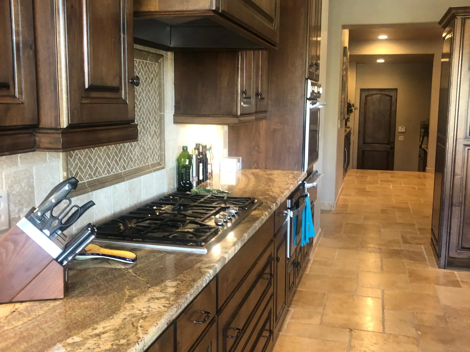 7550 E Happy Hollow Dr — Photo 3