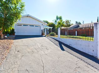 921 N Vine St, Fallbrook, CA 92028