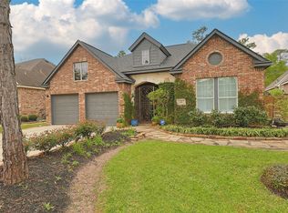 63 N Crescendo Path Pl, Shenandoah, TX 77381