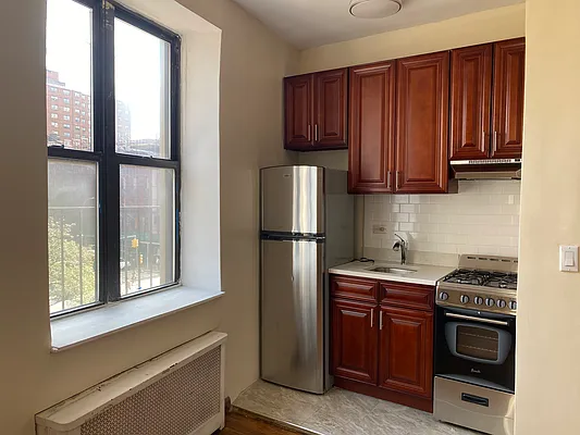 Rented by Compass | media 5