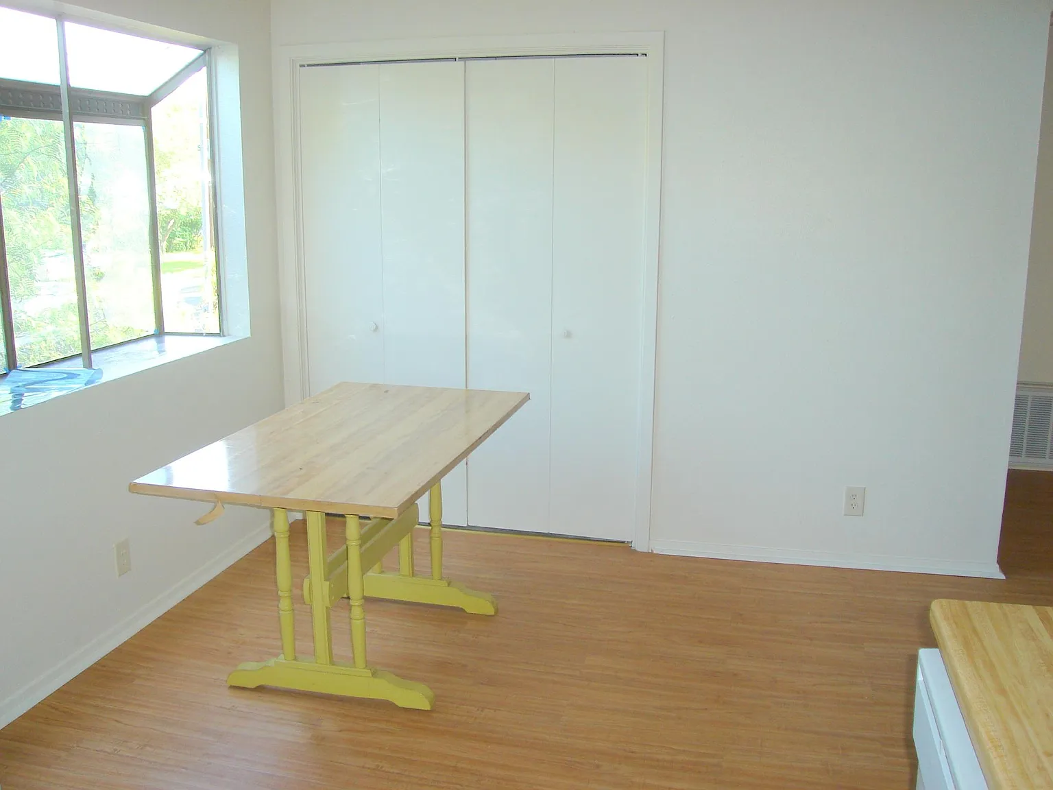 2 bed, 810 sqft, $925 — Photo 4