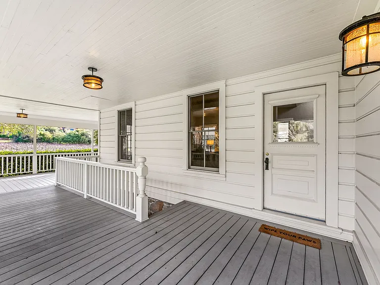 2850 Silverado Trl — Photo 38
