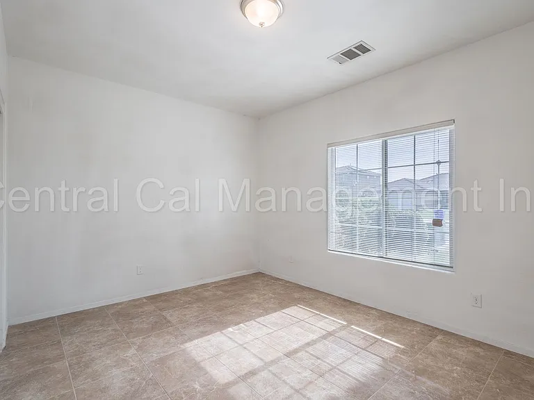 602 Voorhies Ln — Photo 20