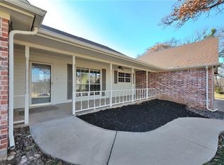 9708 Whitney Ct, Granbury, TX 76049