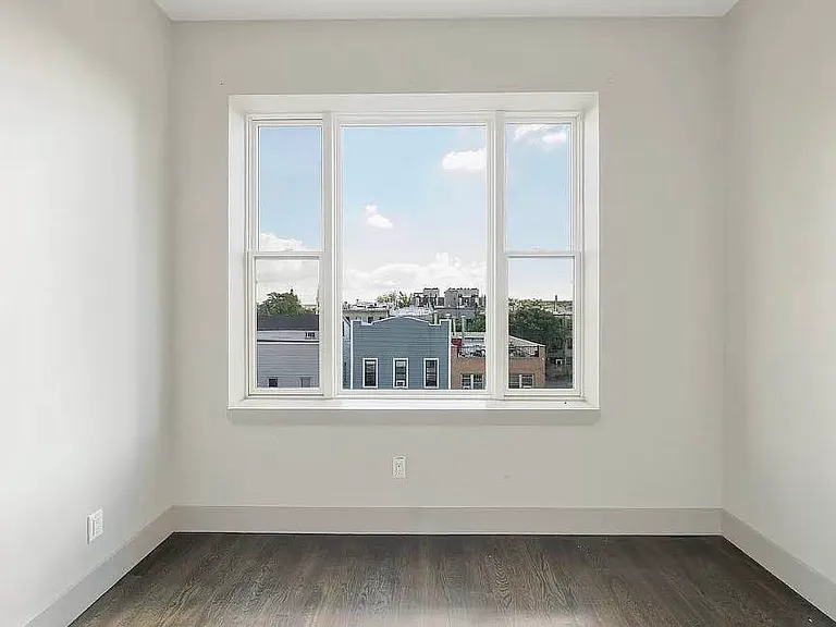 83 Stanhope St #4B — Photo 9