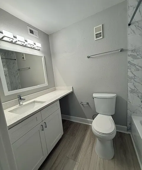 Spring Lake Apartments — Photo 155