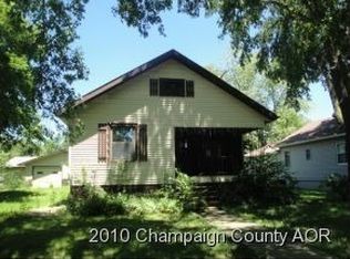512 North St, Villa Grove, IL 61956