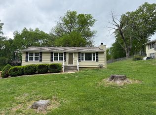5724 N Hutson Rd, Kansas City, MO 64151