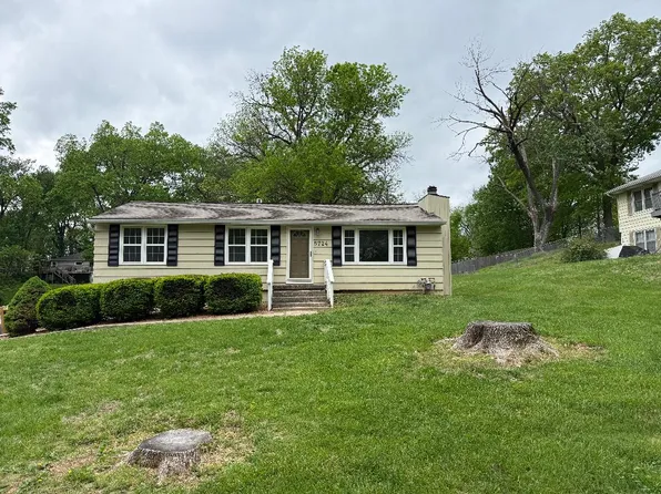 5724 N Hutson Rd, Kansas City, MO 64151