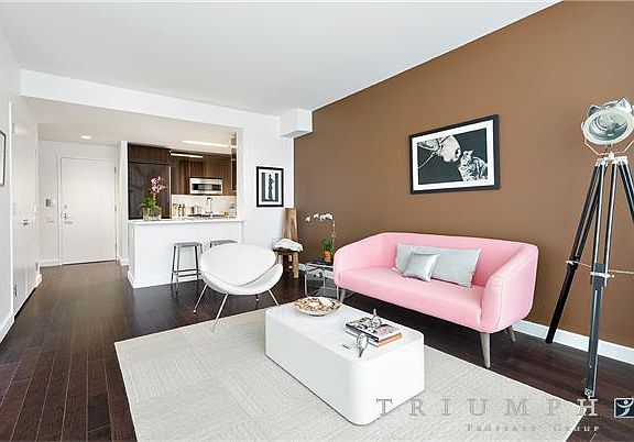 2nd image of 113 Nassau St APT 20F