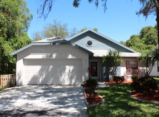 8042 Lansing Dr, New Port Richey, FL 34654