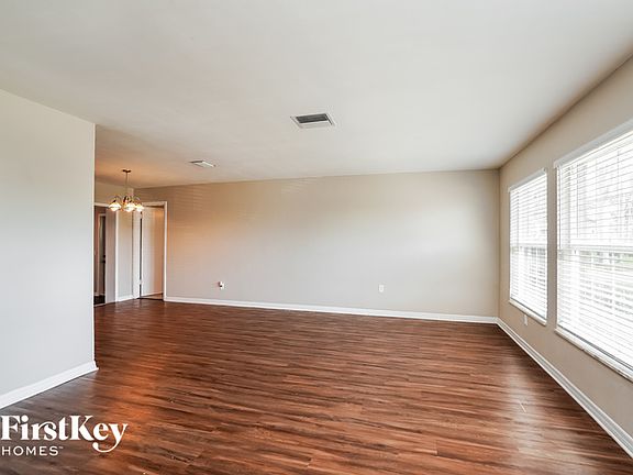 2nd image of 5804 SW 1st Pl