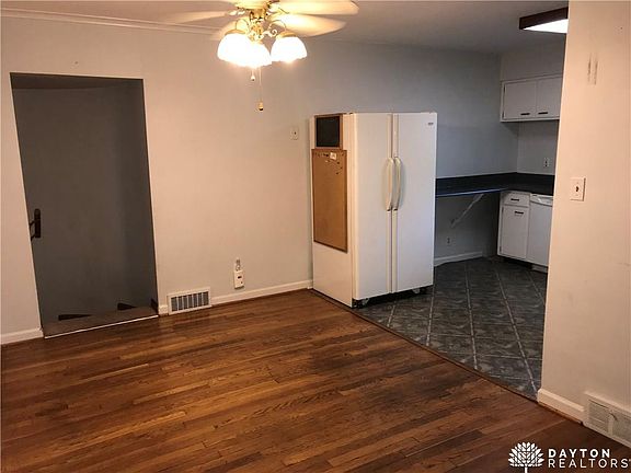 4th image of 541 N Claridge Dr