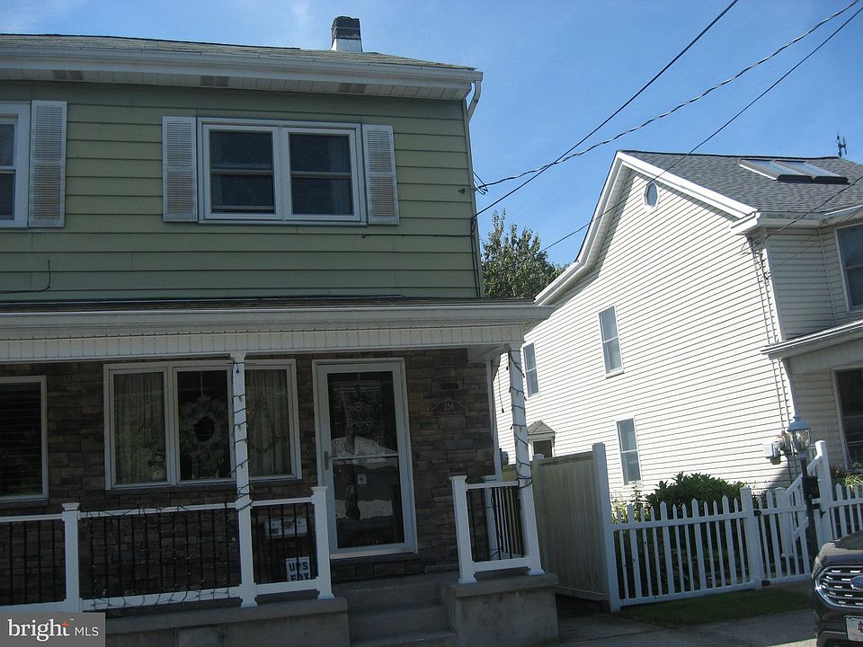 1st image of 258 N Balliet St