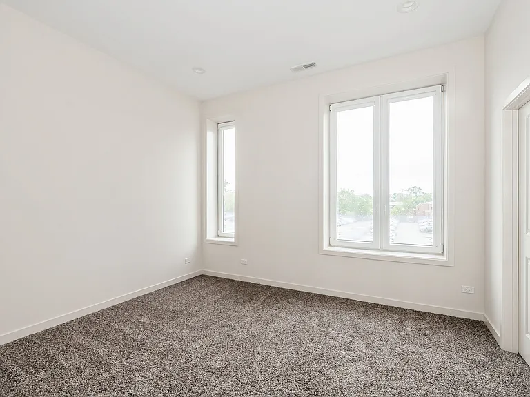 North Oak Lofts — Photo 39