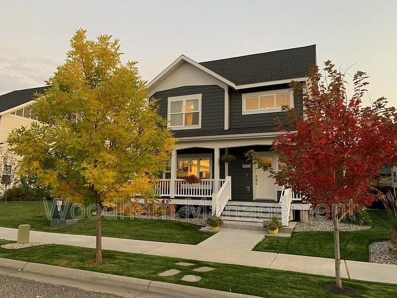 1st image of 3552 W Broadwater St