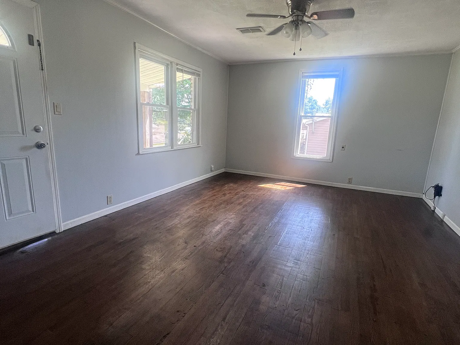 2 bed, $1,075 — Photo 4