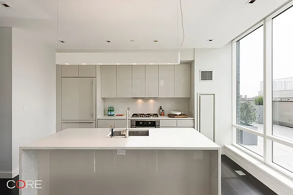 Sold by CORE | media 15