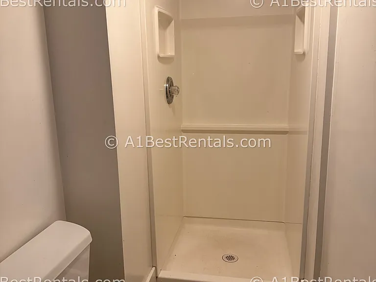 107 Hackberry Ave — Photo 11