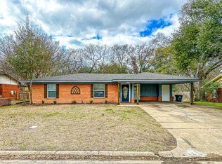 1712 W Beverly Dr, Corsicana, TX 75110