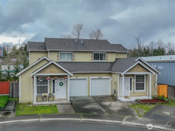 11203 6th Avenue E, Tacoma, WA 98445