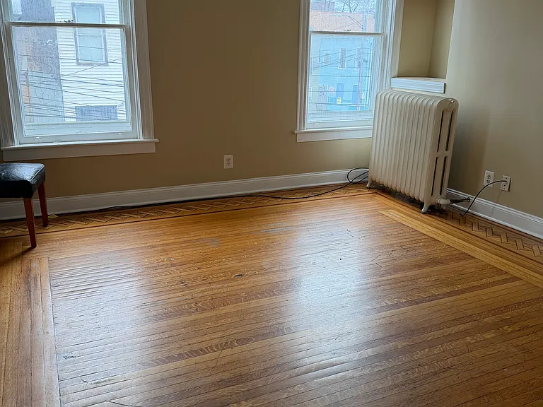 354 Elk St #2 — Photo 8