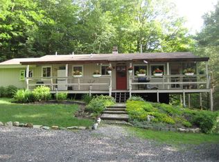 105 Leisure Lee Rd, Lee, MA 01238