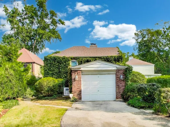 1930 Bennett Ave, Evanston, IL 60201