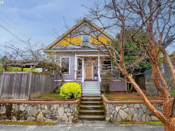 107 NE Ivy St, Portland, OR 97212