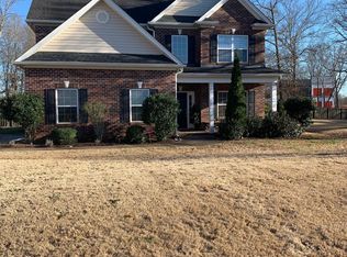 530 Sterling Dr, Boiling Springs, SC 29316
