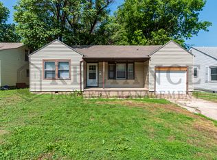 709 S Pinecrest St, Wichita, KS 67218