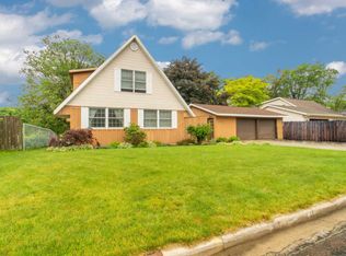 732 11th Ave S, Onalaska, WI 54650