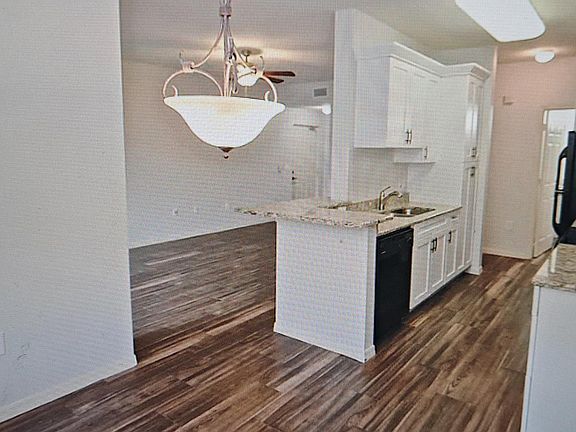 2nd image of 7940 Preserve Cir APT 924