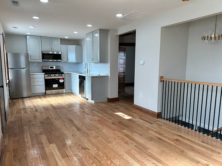 2280 Connecticut St — Photo 3