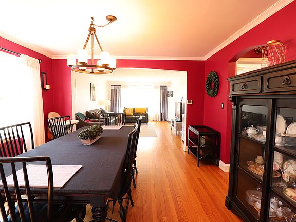 4th image of 10061 S Albany Ave