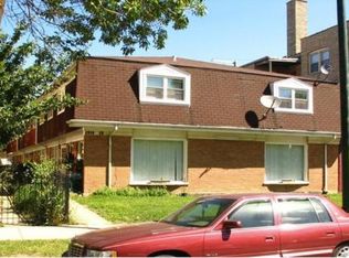 1916 W Pratt Blvd #B, Chicago, IL 60626
