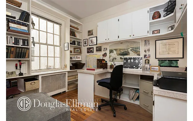 Sold by Douglas Elliman | media 14