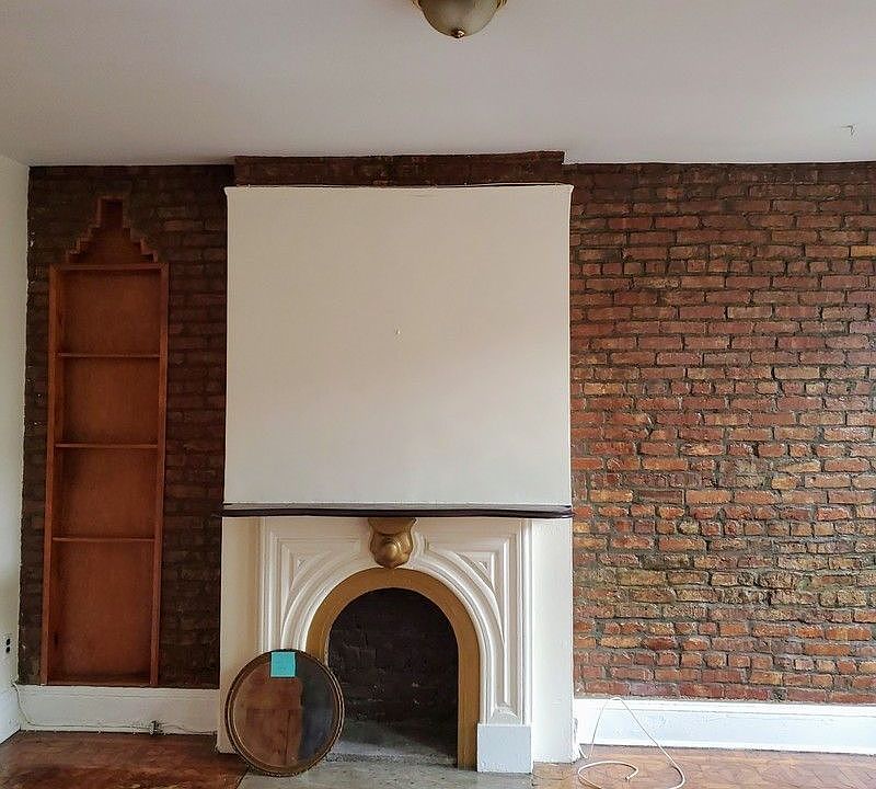 1st image of 359 Carlton Ave #2