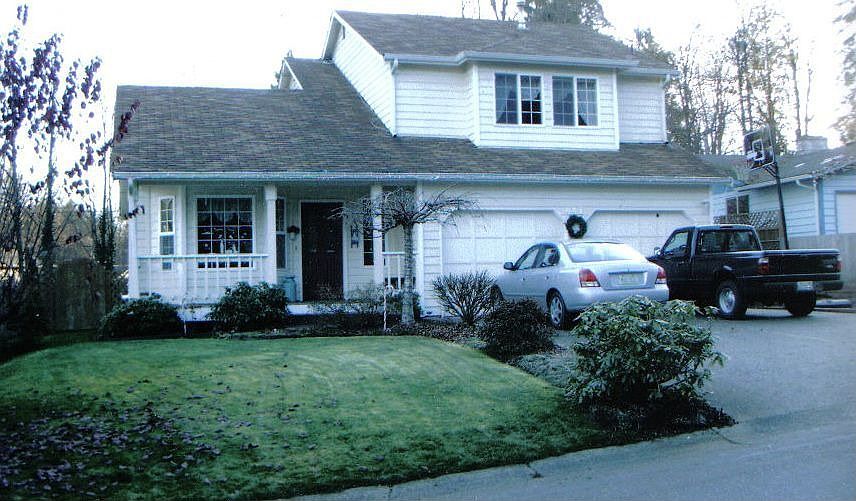 1st image of 447 NE Conifer Dr