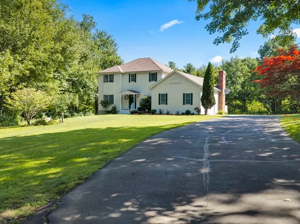320 Marshall St, Paxton, MA 01612