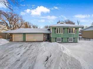 10336 Quinn St NW, Coon Rapids, MN 55433
