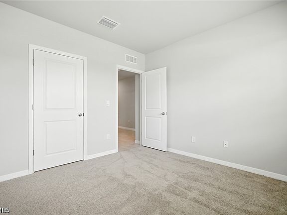 5th image of 2465 NW 9th St