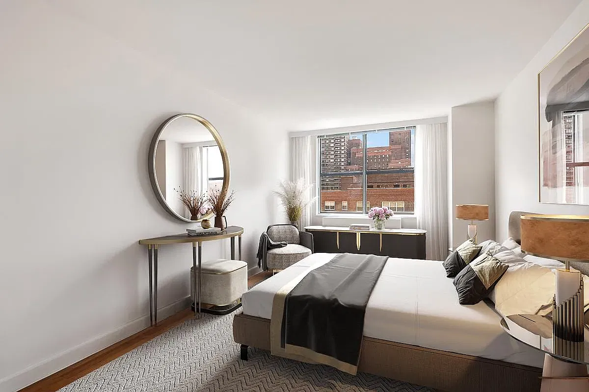 45 West 60th Street — Photo 3