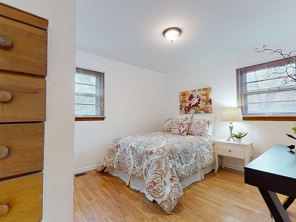 5th image of 38422 N Wilson Ave